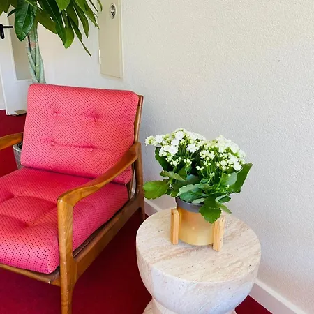 Ascona Frisch Renoviert In Bester Lage, Nahe Autobahn, Kurpark Und Classica 3*