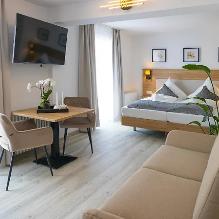 Ascona Frisch Renoviert In Bester Lage, Nahe Autobahn, Kurpark Und Classica 3* Bad Krozingen