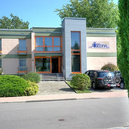Hotel Ascona 3*